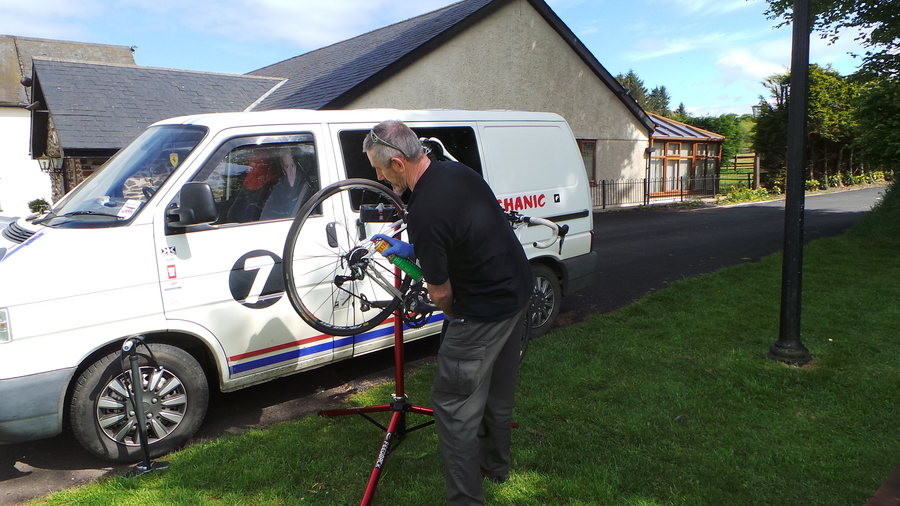 The Creaky Crank mobile cycle mechanic on the Somerset Dorset